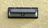 LED solárny reflektor 90 ks LF-1630 so senzorom pohybu