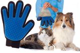 True Touch vyčesávacia rukavica pre psov a mačky