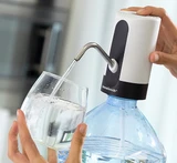Nabíjateľný automatický dávkovač na vodu