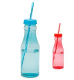 Plastová fľaša s vrchnákom a slamkou