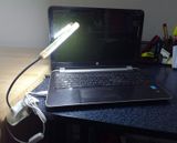 Prenosné USB LED svetlo s klipom
